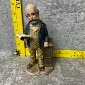 Vintage ARDCO Preacher Porcelain Figurine Simon Sez Auctions Tyler TX