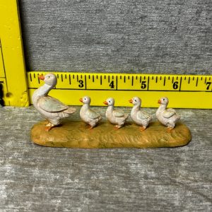 Vintage Fontanini Family of Ducks Simon Sez Auctions Tyler TX