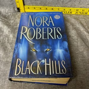 Black Hills Hardcover by Nora Roberts Simon Sez Auctions Tyler TX