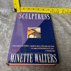 The Sculptress by Minette Walters Simon Sez Auctions Tyler TX