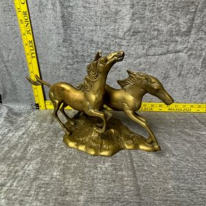 VTG Brass Running WILD HORSES Sculpture Simon Sez Auctions Tyler TX