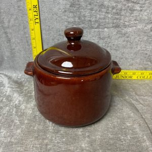 Vintage Brown Glazed West Bend Stoneware Bean Pot Simon Sez Auctions Tyler TX
